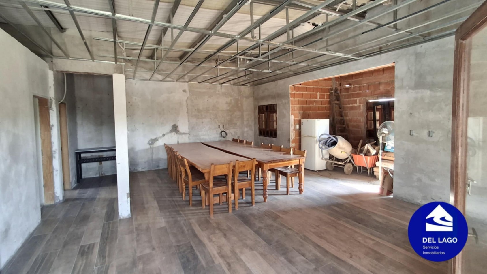 PROPIEDAD A TERMINAR EN VENTA TACURAL-SF